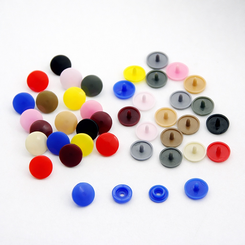 PLASTIC SNAP BUTTONS.jpeg