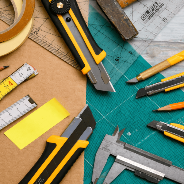 TAPE MEAUSRES & RULERS